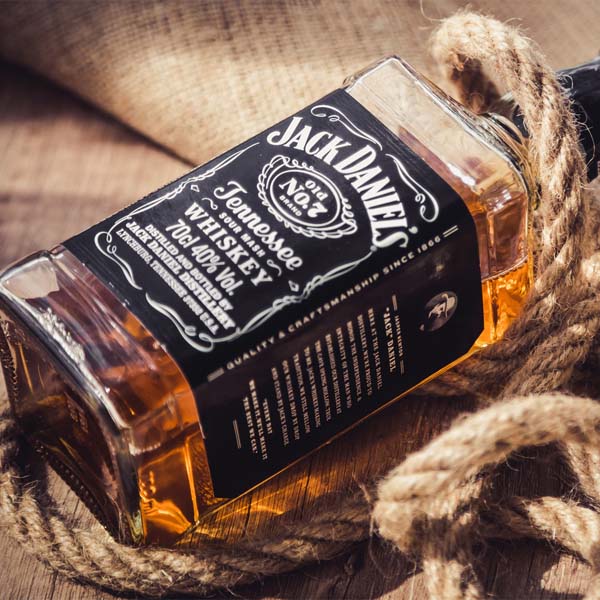 Tennessee Whiskey – The Bottle Club